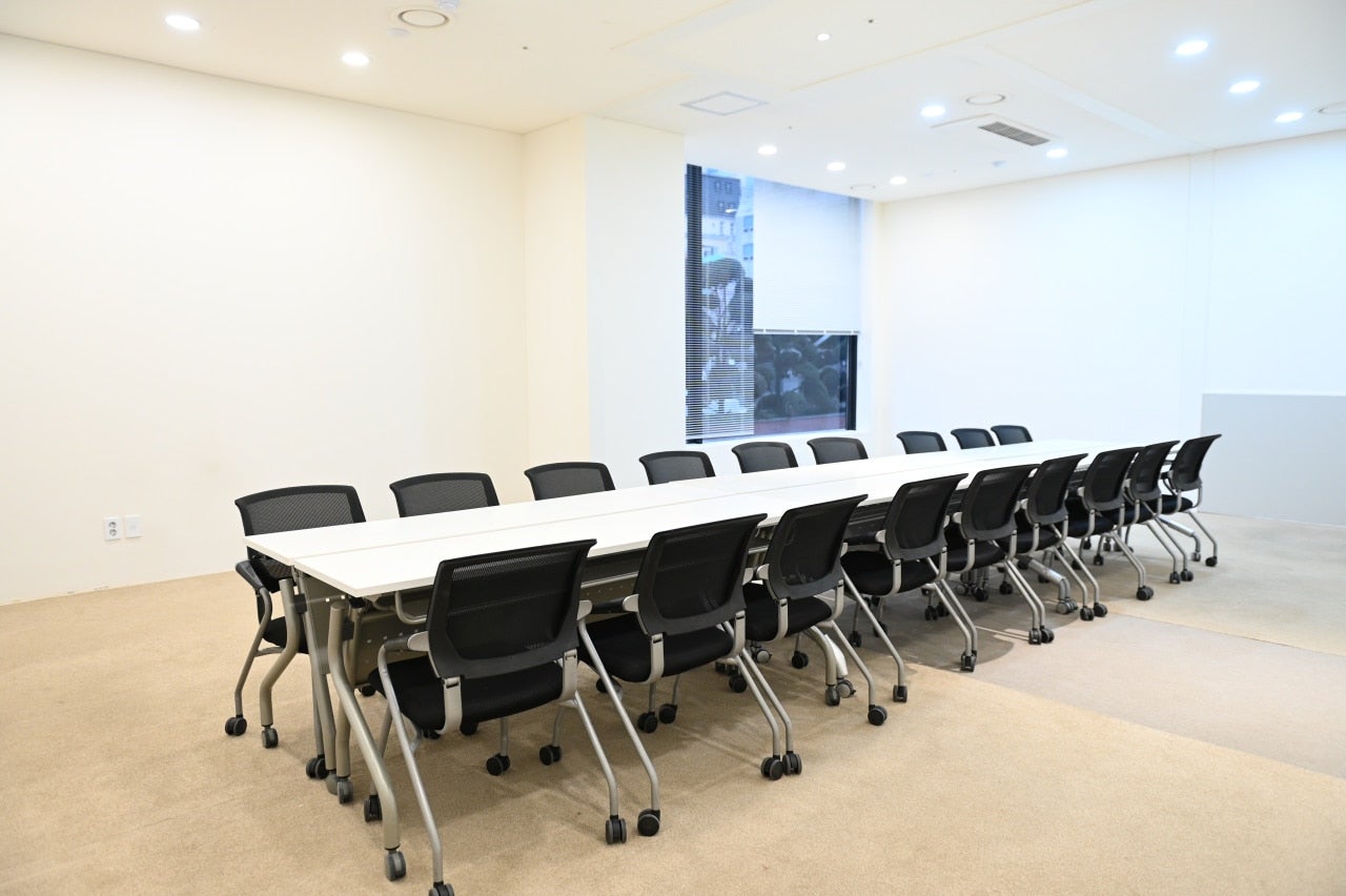 스페이스쉐어 삼성역센터 스페이스2룸 I자 좌석배치, 면접 및 평가,심사, 교육 행사에 적합한 프리미엄 공간