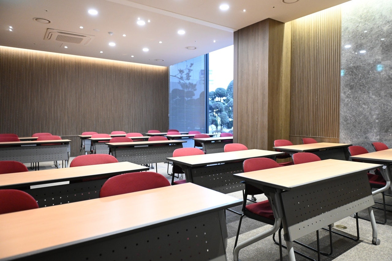 삼성역센터 스페이스3룸 측면, 면접 및 평가,심사, 교육 행사에 적합한 프리미엄 공간