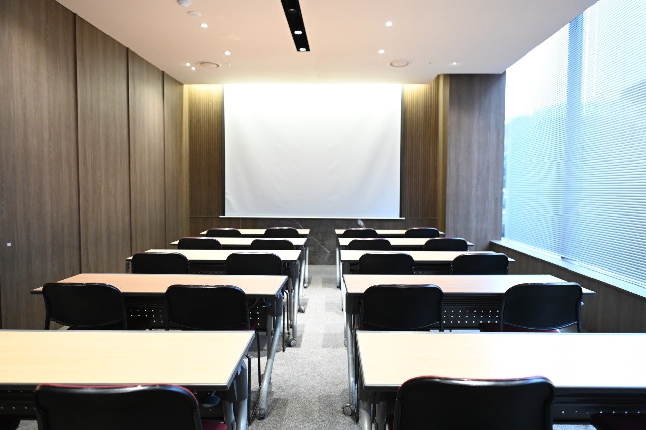 삼성역센터 스페이스4룸 정면, 면접 및 평가,심사, 교육 행사에 적합한 프리미엄 공간