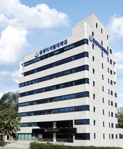 구로디지털단지역 4번 출구 원광디지털대학교 빌딩 전경, 스페이스쉐어 G밸리센터 외관