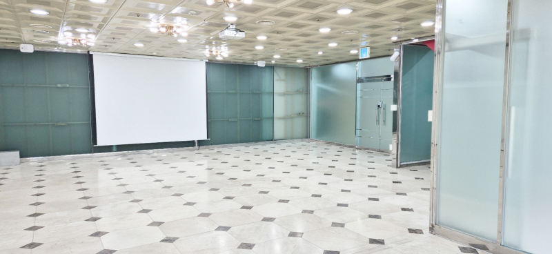 스페이스쉐어 지밸리센터 202호 내부