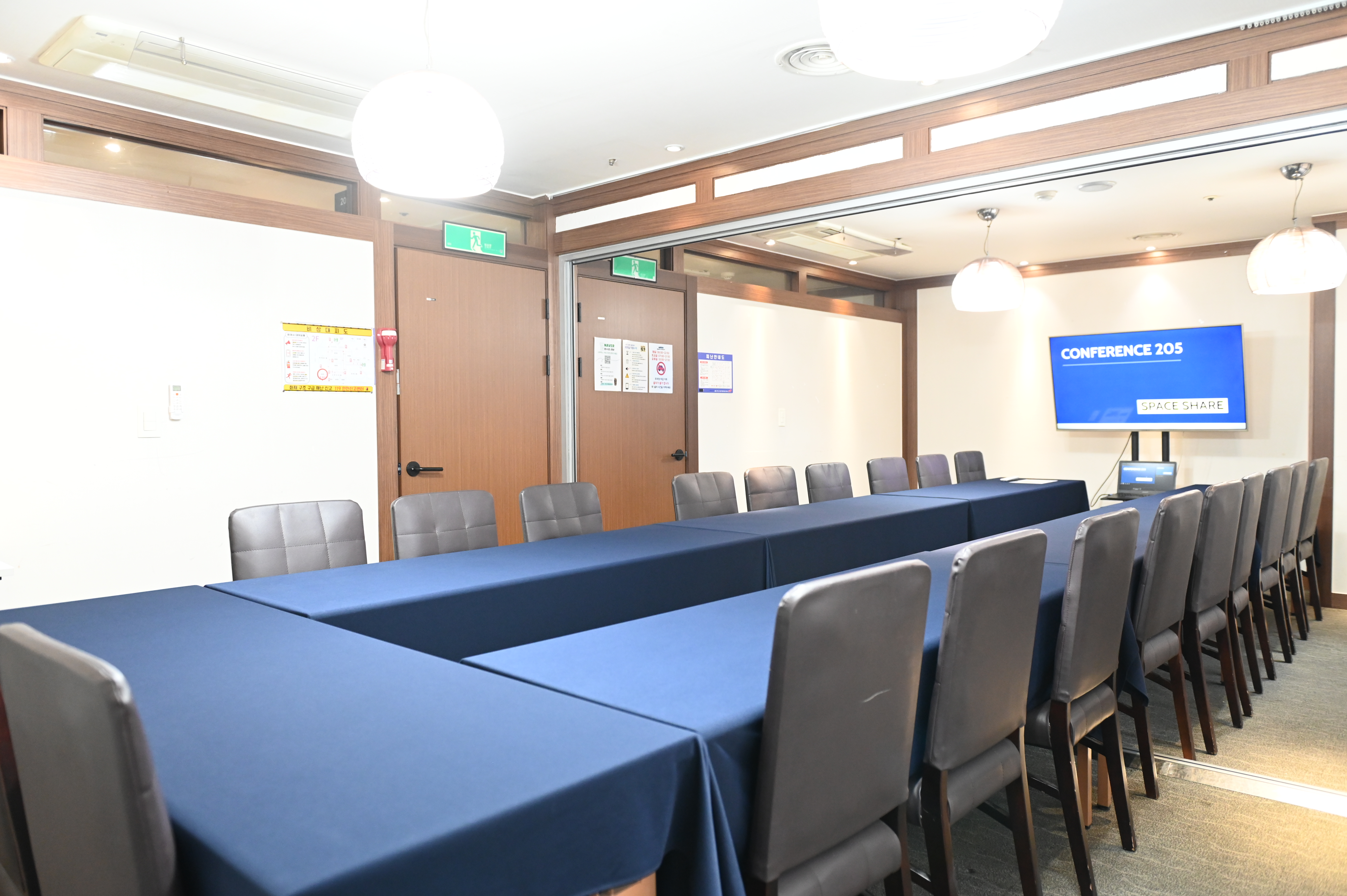 스페이스쉐어 서울역센터 205호 측면, 깔끔하고 쾌적한 내부 시설
